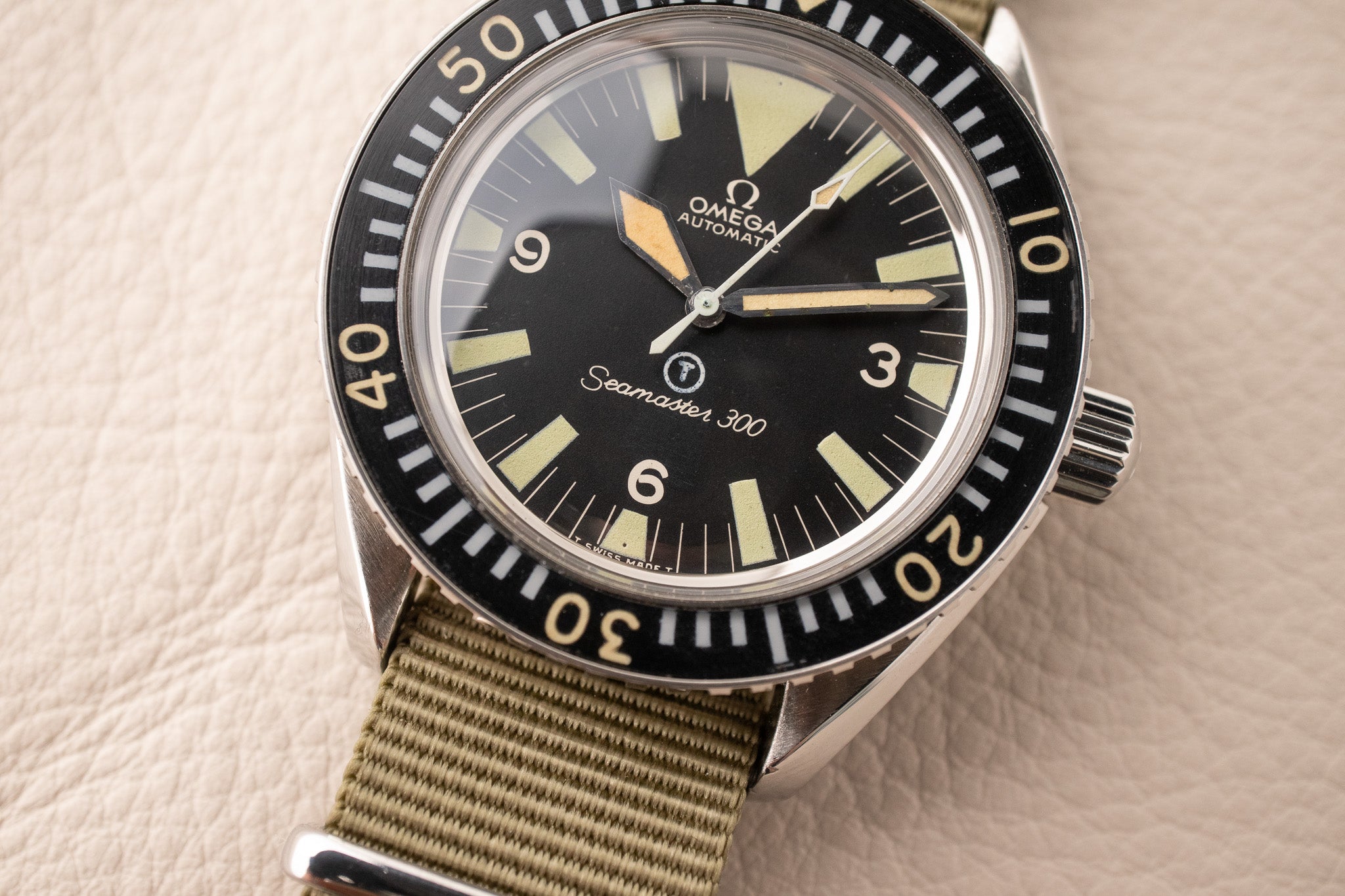 1968 Omega Seamaster 300 'Circle T' 165.024 British Royal Navy Issued