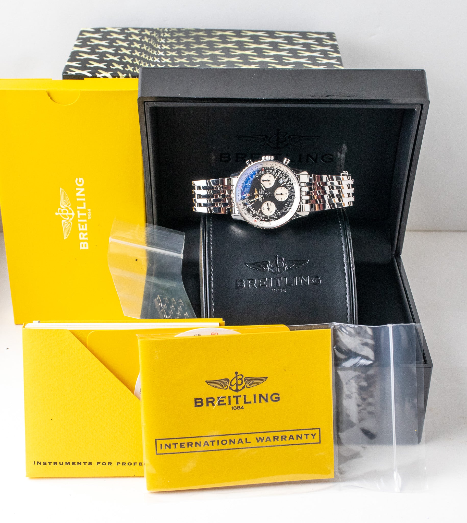 Breitling Navitimer A23322