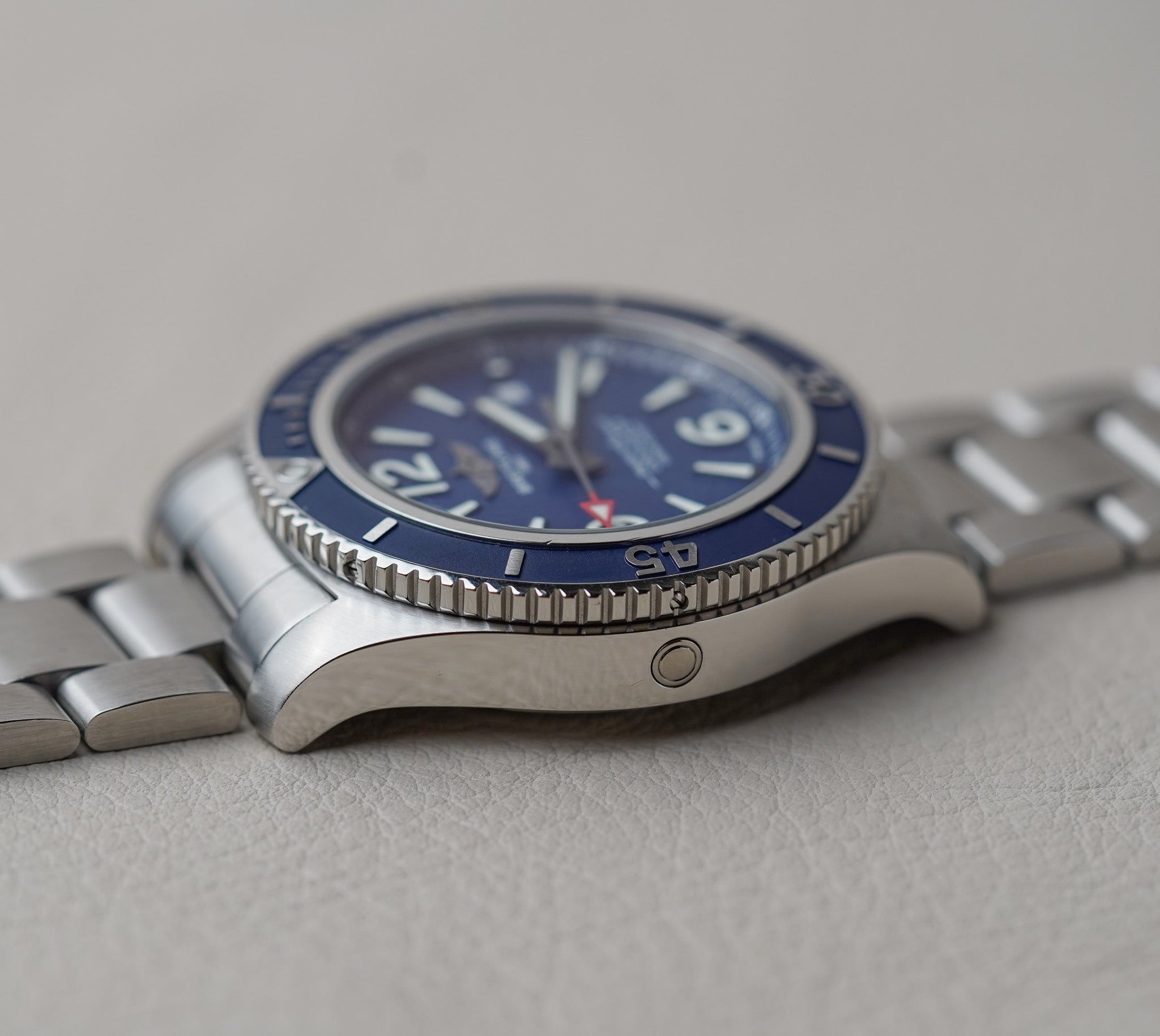 Breitling Superocean 44mm Blue A17367