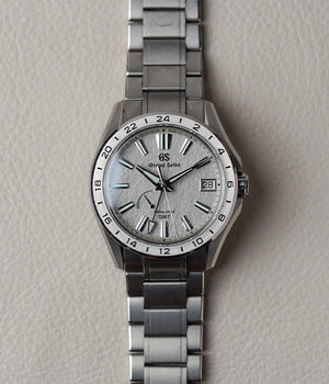 Grand Seiko GMT SBGE285 'Mistflake'