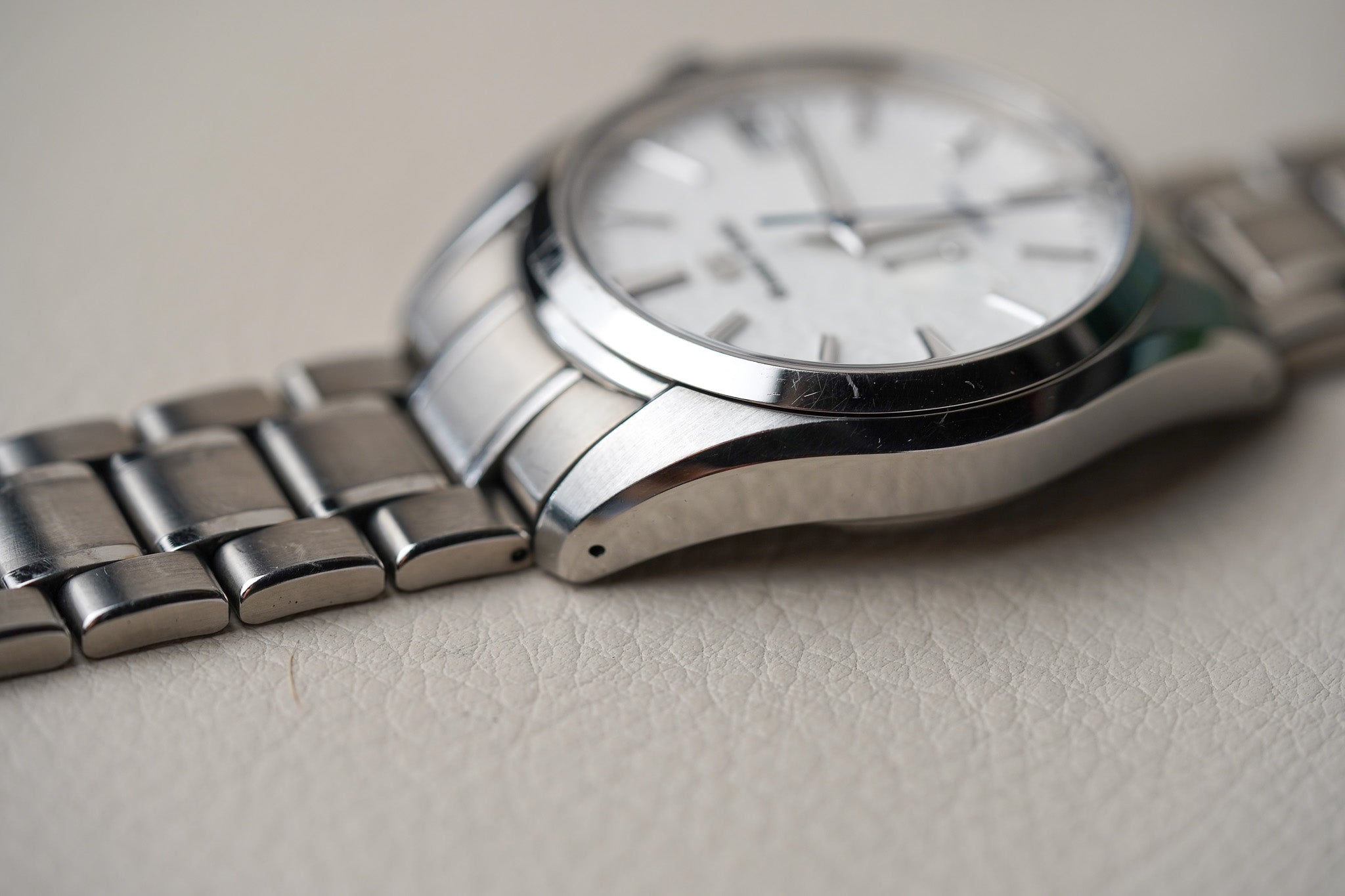 Grand Seiko “Snowflake” SBGA011