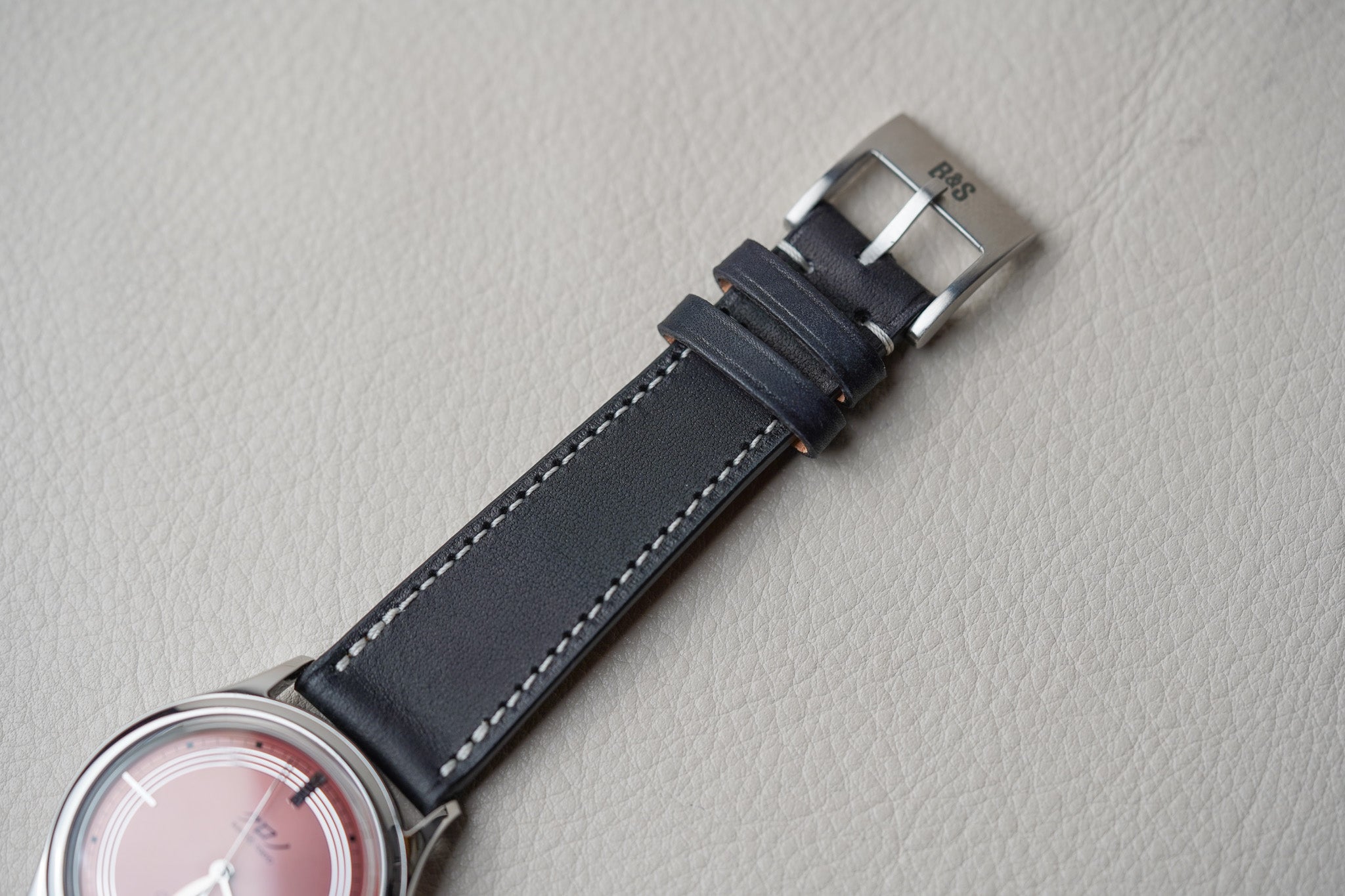 Kurono Tokyo Toki Anniversary Salmon Dial