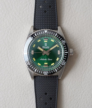 Nivada Grenchen Antarctic Diver Green Dial No Date Tropic 32059A01