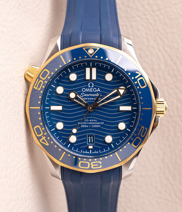 Omega seamaster yellow gold hotsell