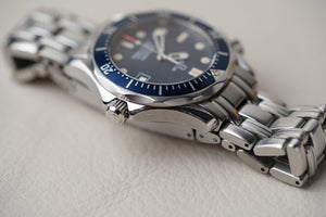 Omega Seamaster Midsize 2561.80