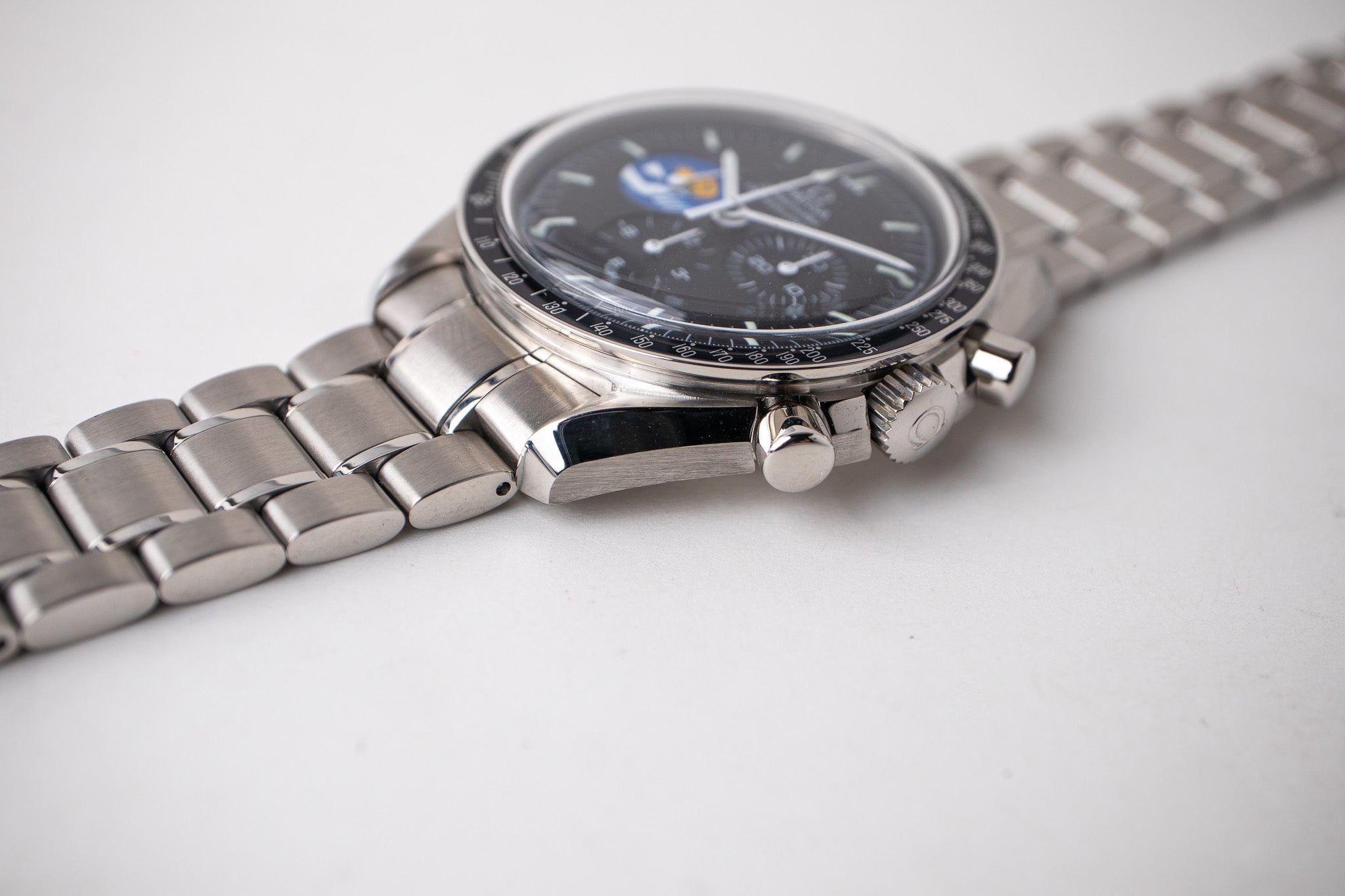 Omega speedmaster missions discount collection