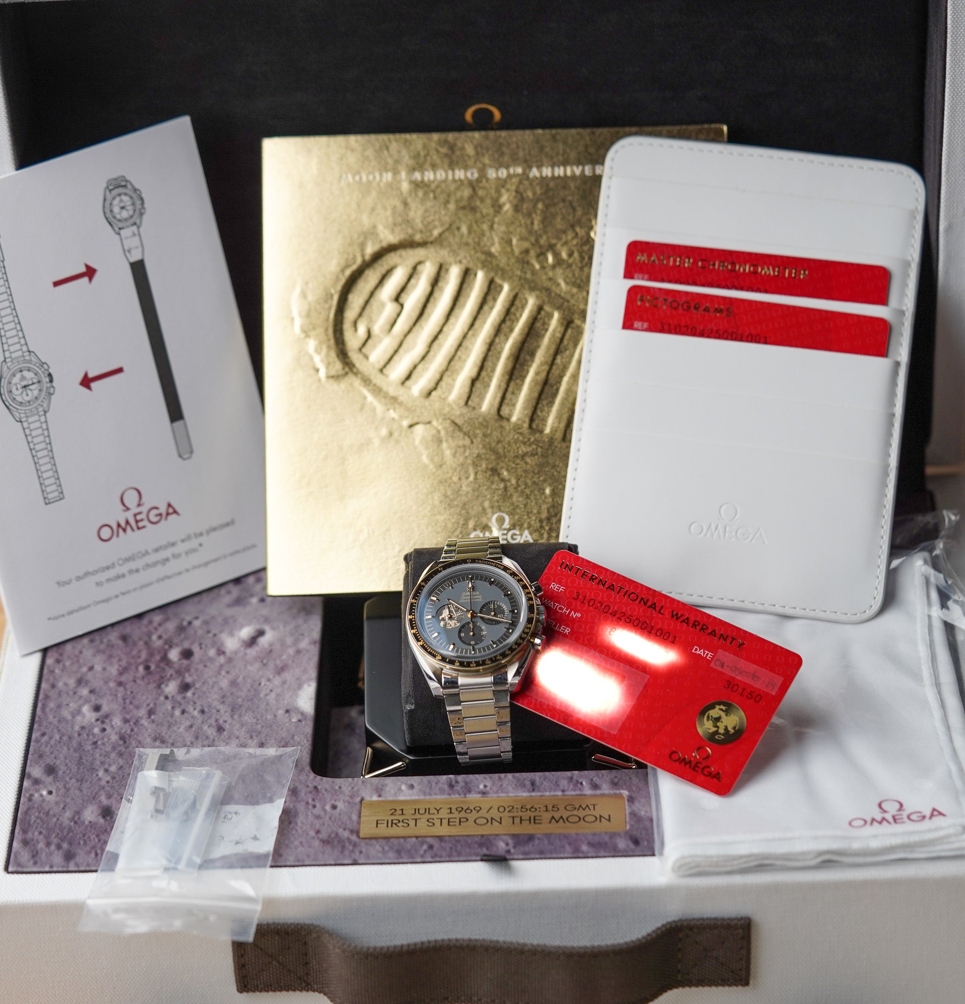 Omega Speedmaster Apollo 11 50th Anniversary 310.20.42.50.01.001