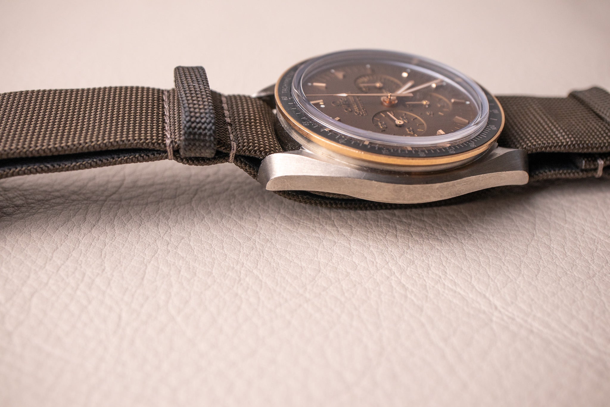 Omega Speedmaster Apollo 11 '45th Anniversary' Titanium - Sedna Gold 311.62.42.30.06.001