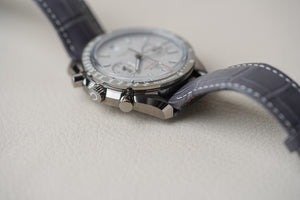 Omega Speedmaster Grey Side of The Moon 311.93.44.51.99.002