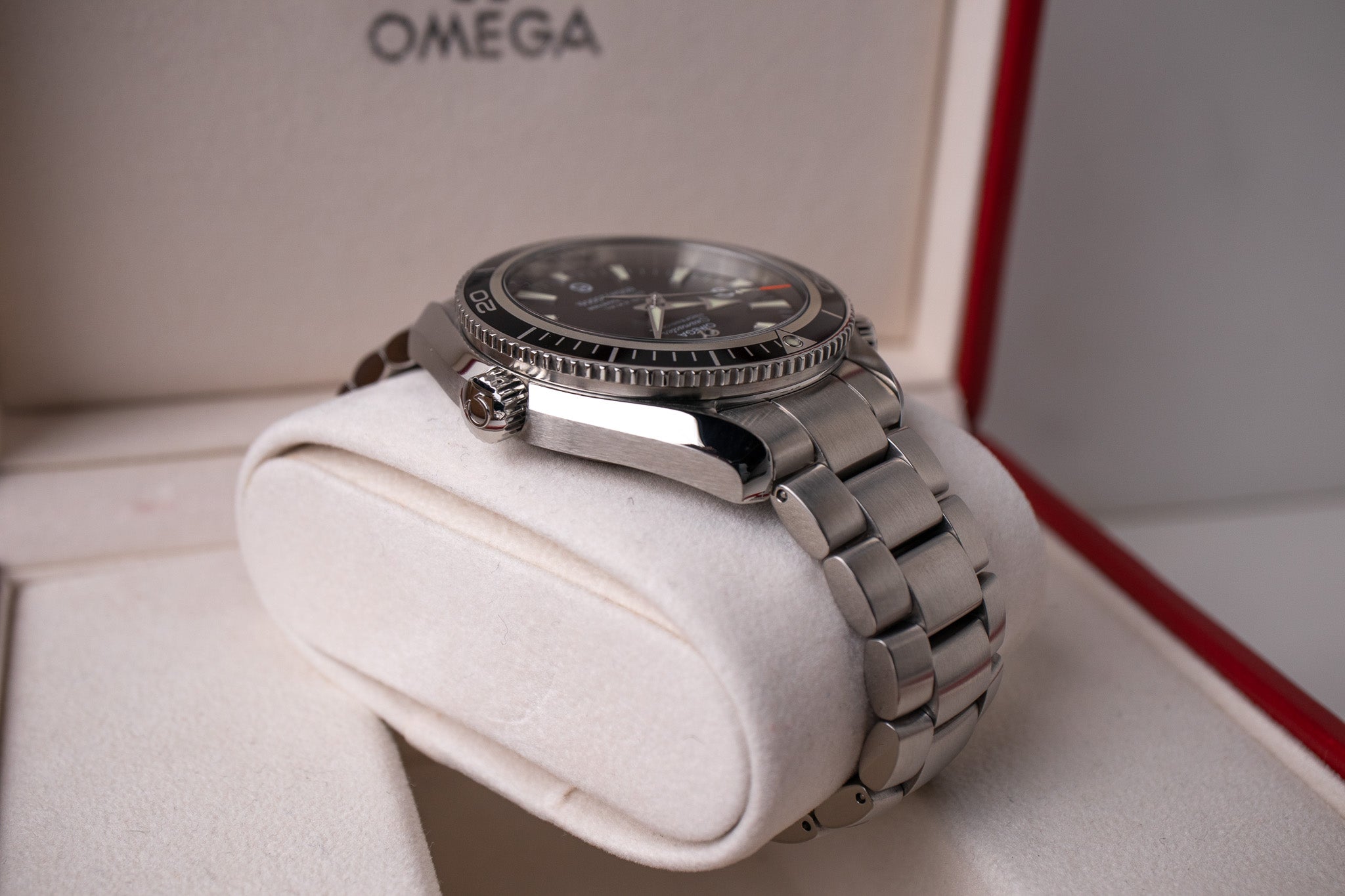 Omega Seamaster Planet Ocean 600M 2201.50