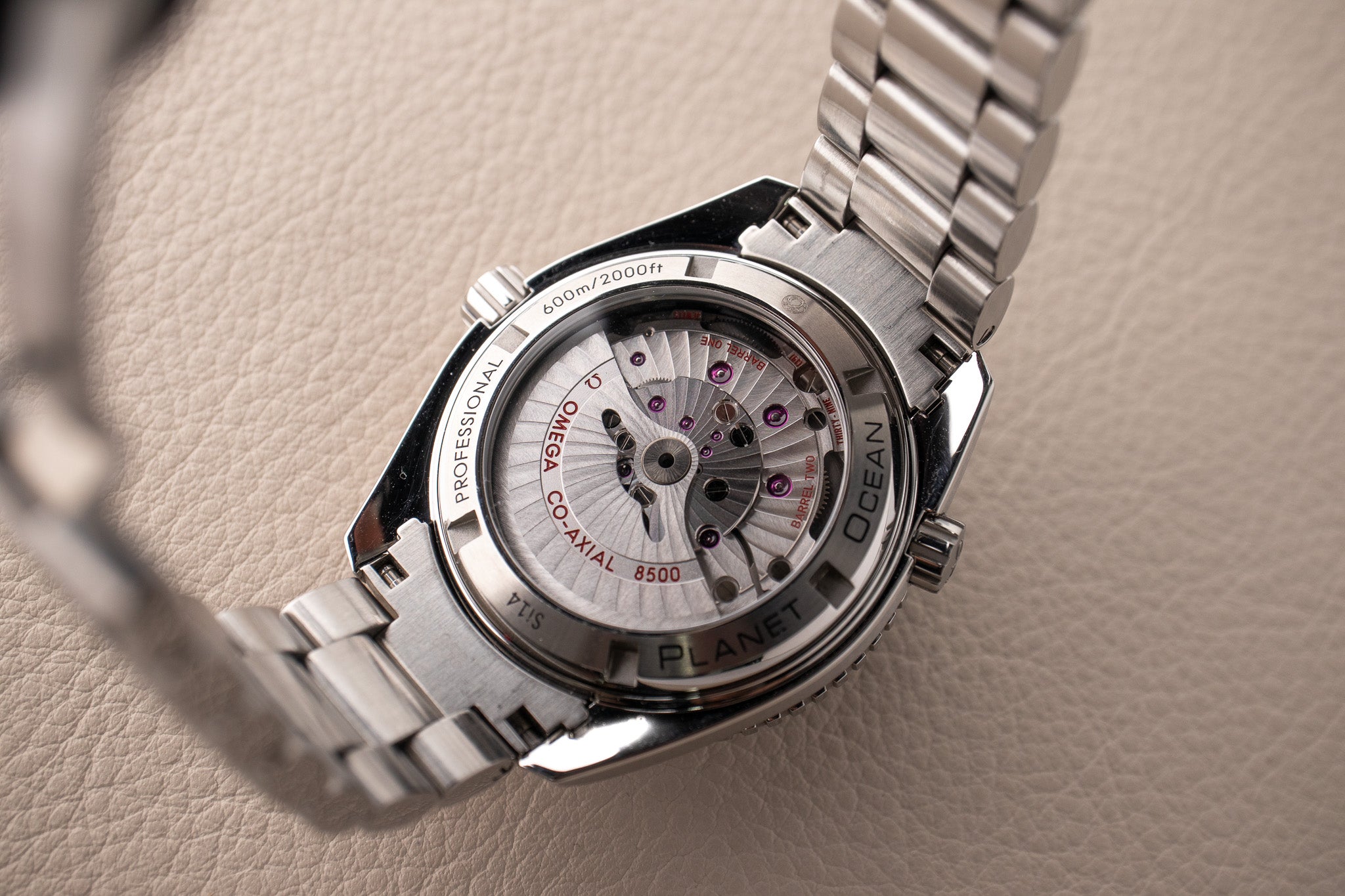 Omega Seamaster Planet Ocean 600M 42mm 232.30.42.21.01.001