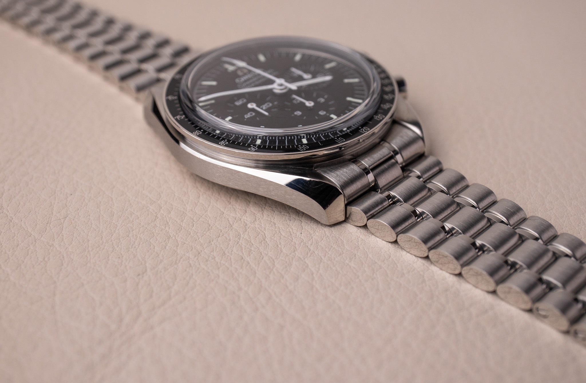 Omega Speedmaster Sapphire Sandwich 310.30.42.50.01.002