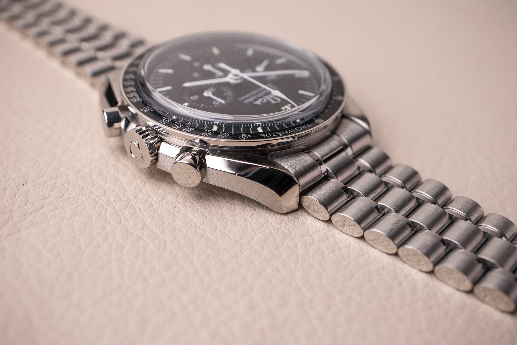 Omega Speedmaster Sapphire Sandwich 310.30.42.50.01.002