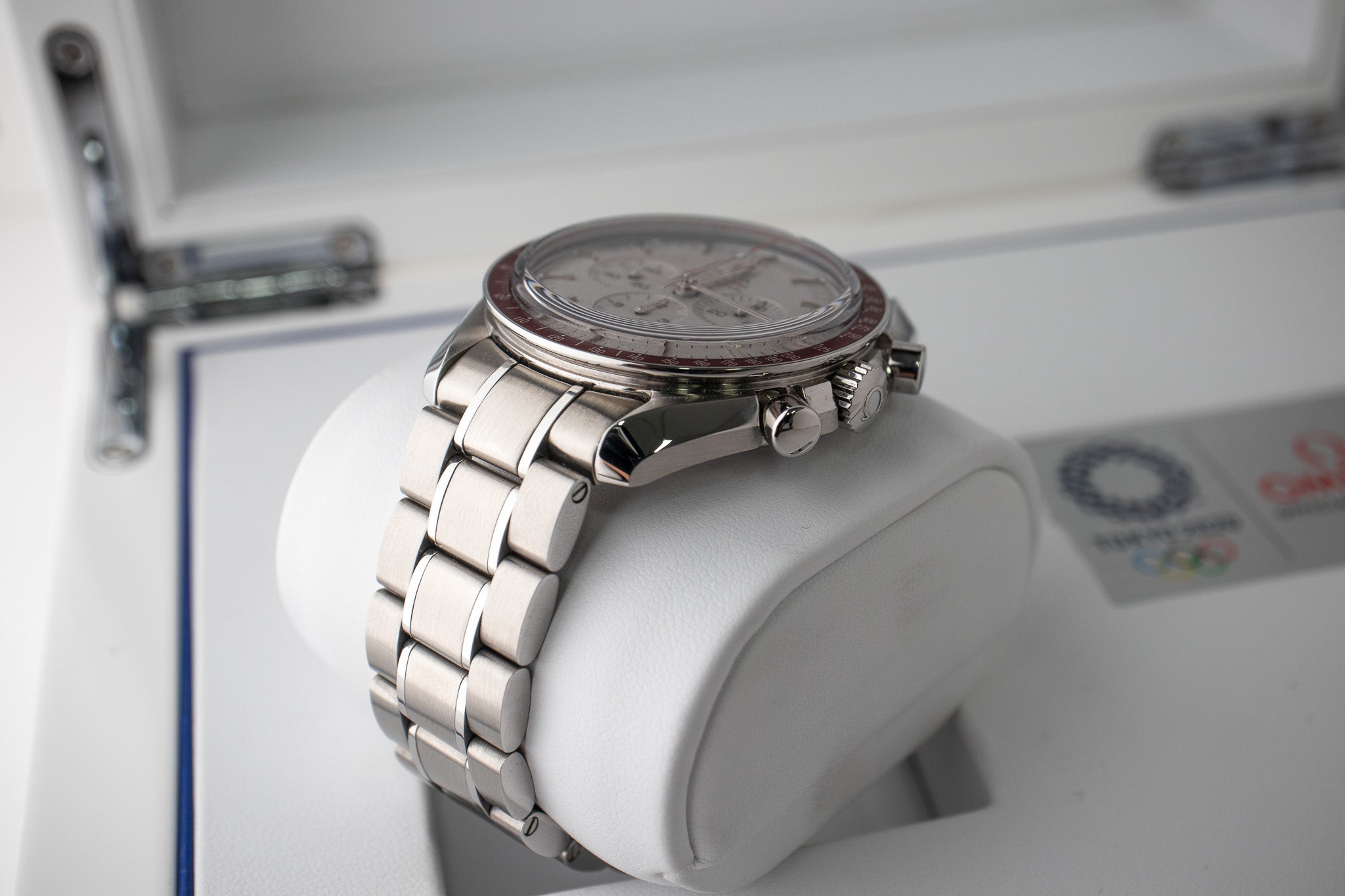 Omega Speedmaster Tokyo 2020 “Rising Sun” 522.30.42.30.06.001