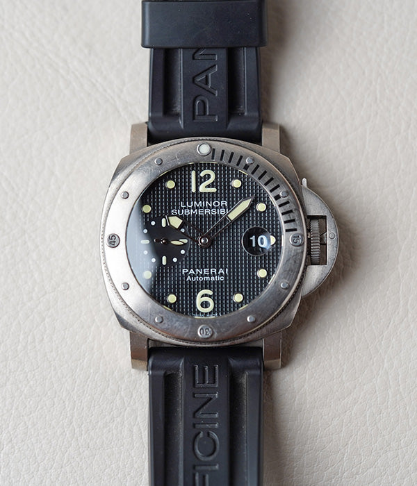 Panerai Luminor Submersible PAM00025 Titanium