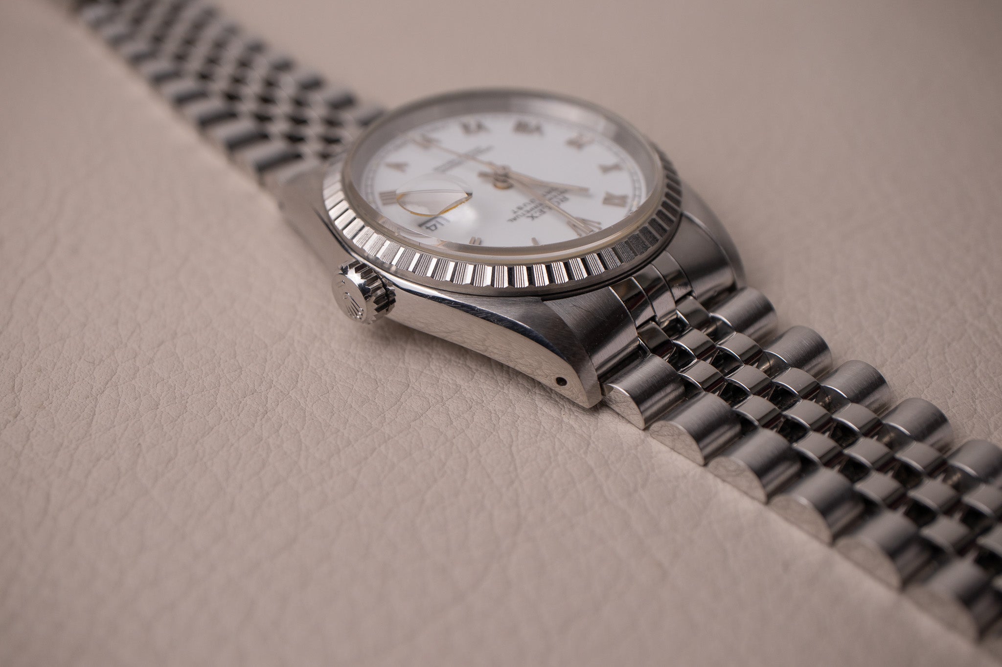 Rolex Datejust 16220 "Skinny Roman" White Dial