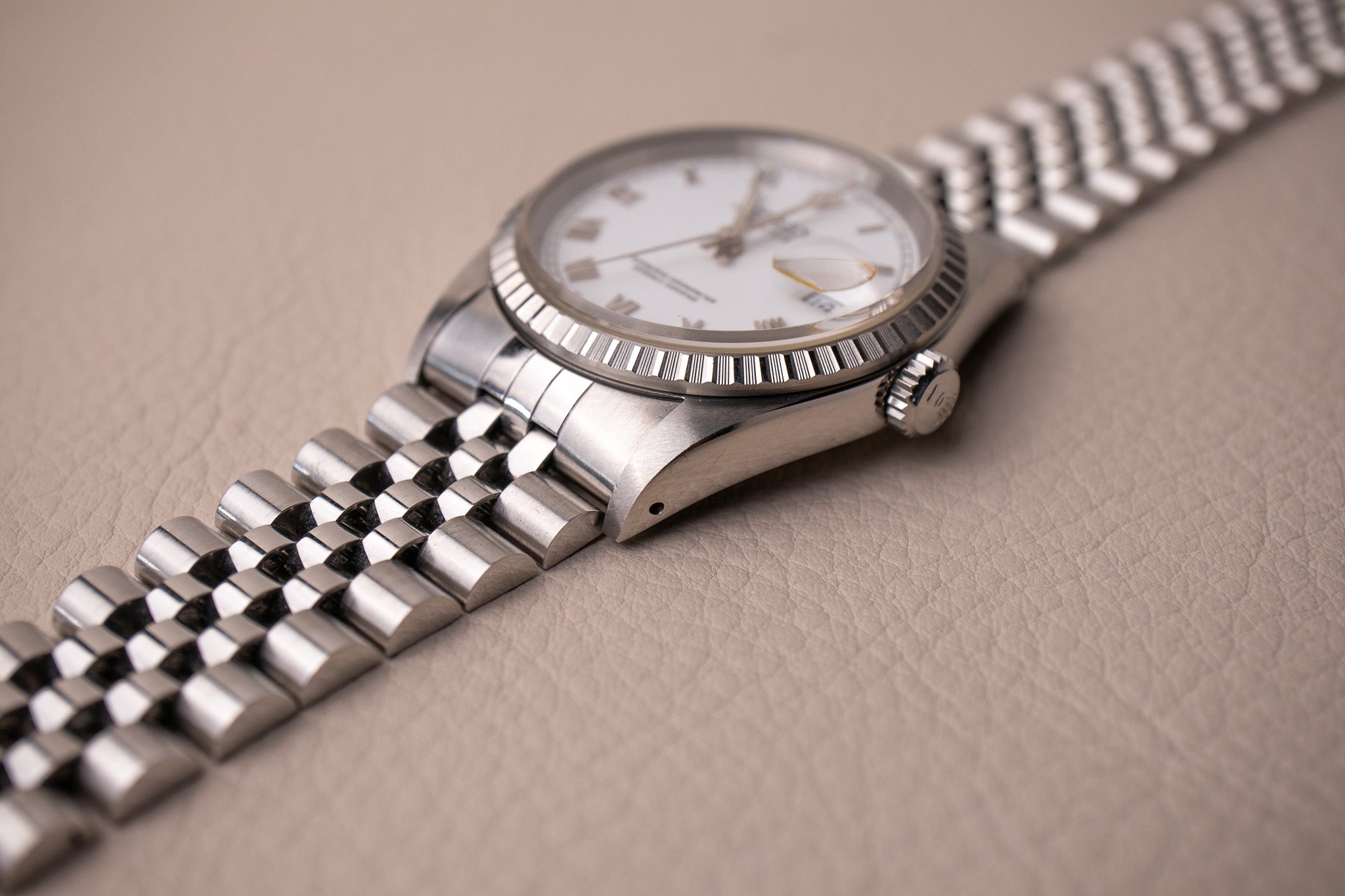 Rolex Datejust 16220 "Skinny Roman" White Dial