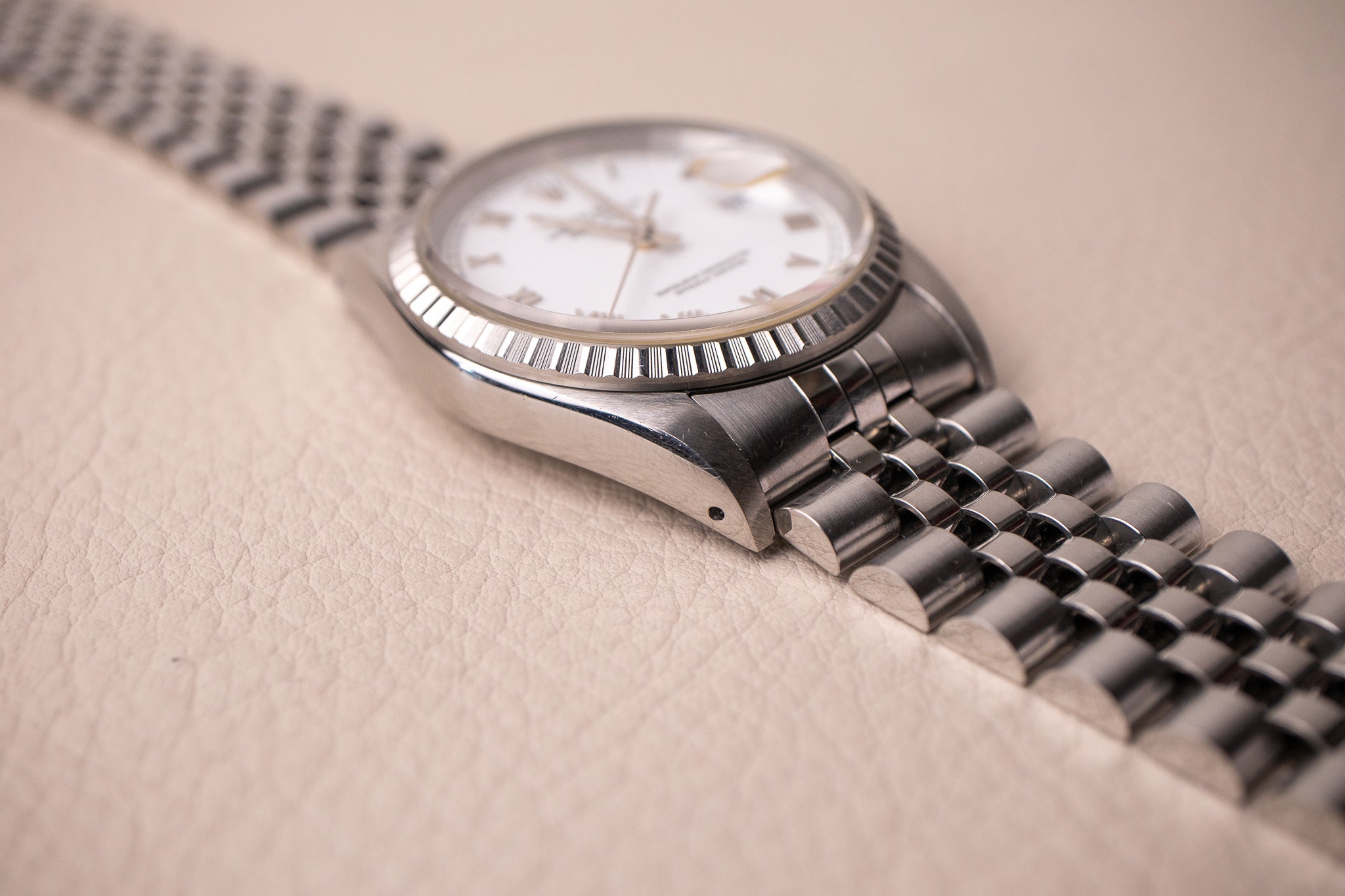 Rolex Datejust 16220 "Skinny Roman" White Dial