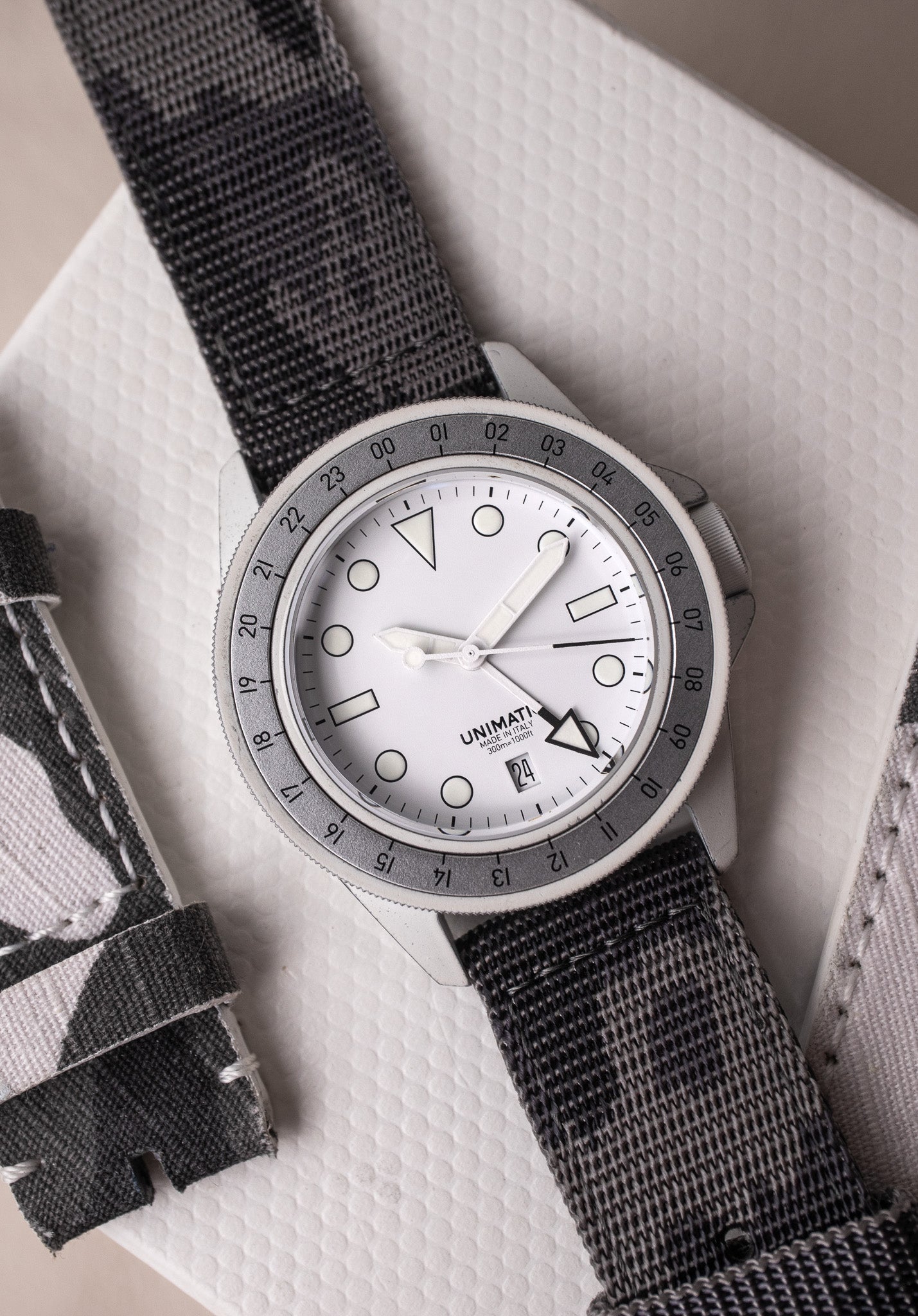 Unimatic x Revolution & The Rake U1 GMT "Arctic Fox"